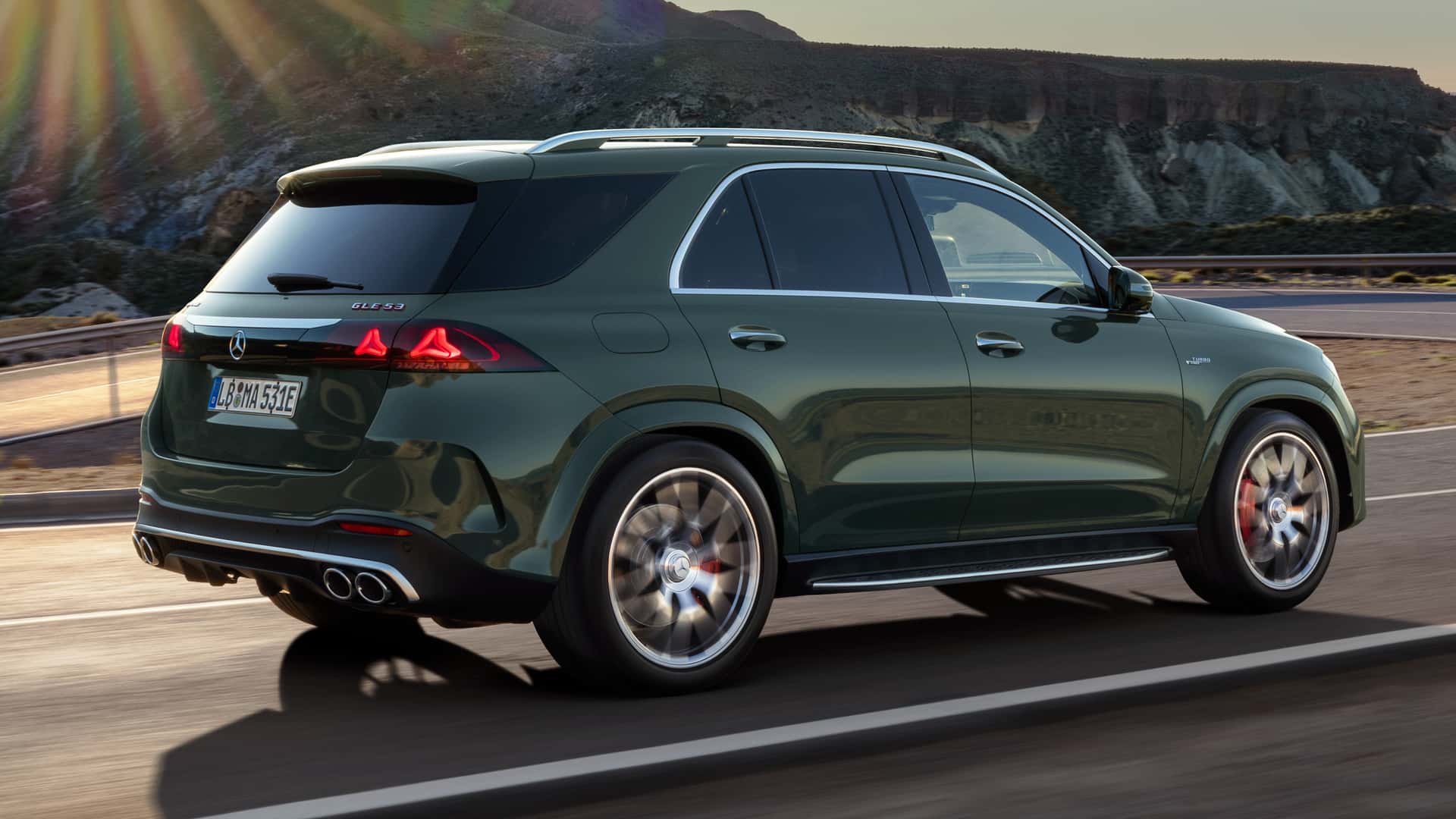 2027-mercedes-amg-gle-53-hybrid (10)