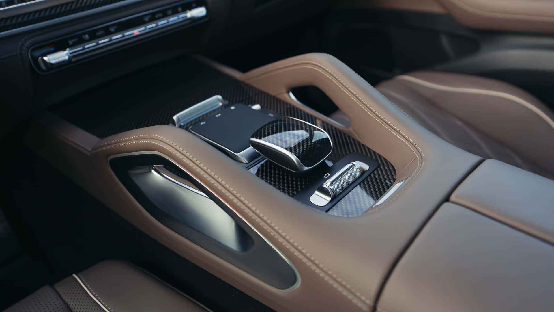 2027-mercedes-amg-gle-53-hybrid (15)