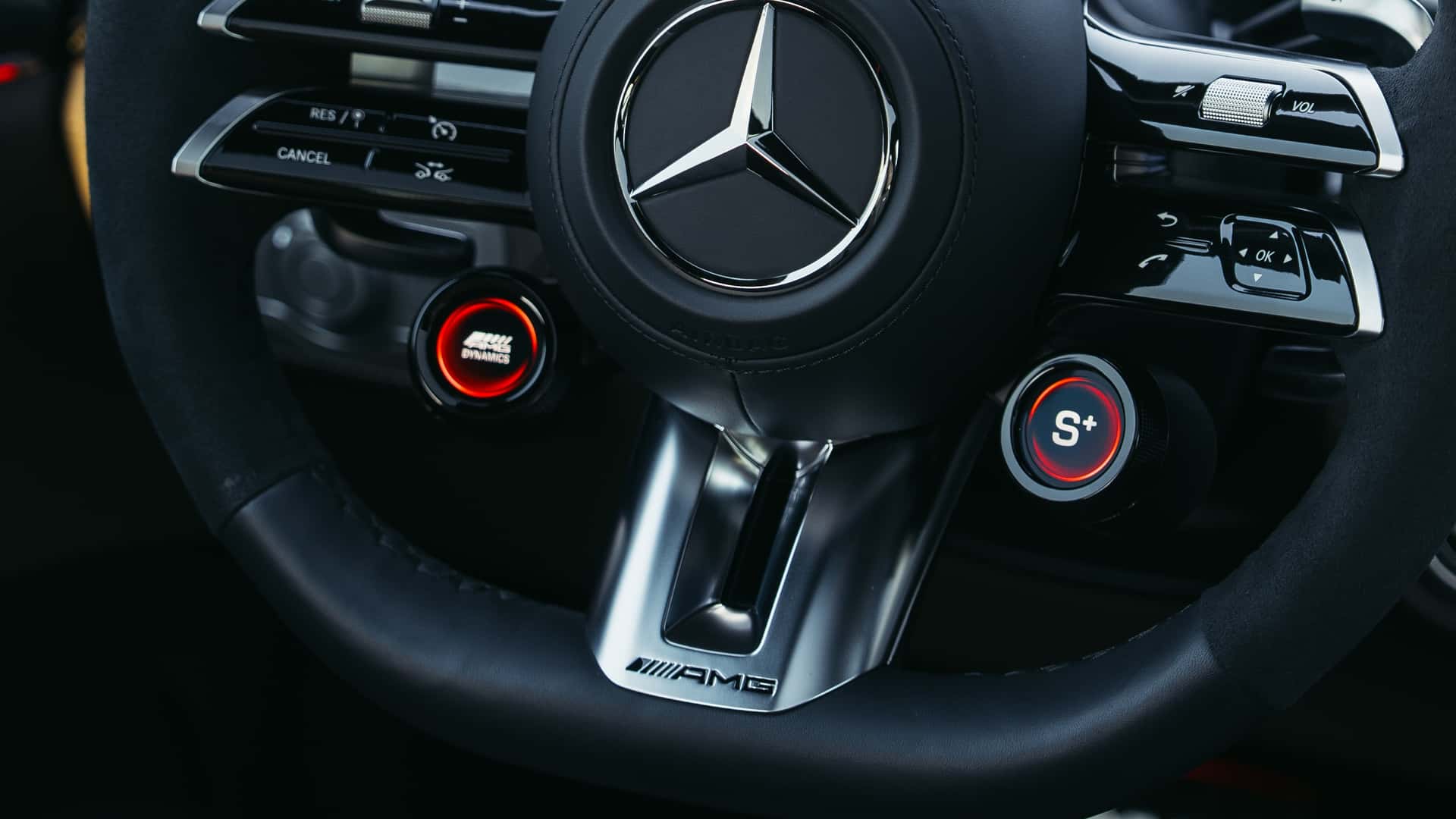 2027-mercedes-amg-gle-53-hybrid (17)