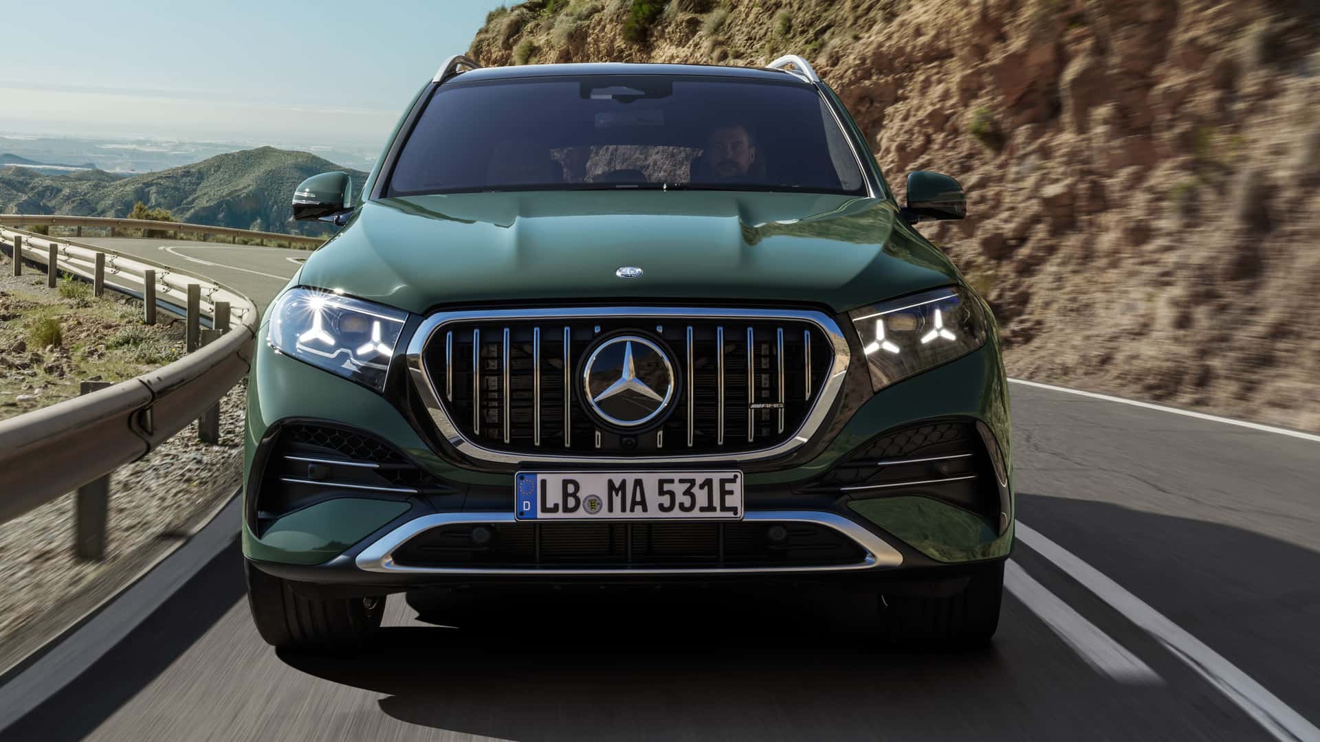 2027-mercedes-amg-gle-53-hybrid (9)