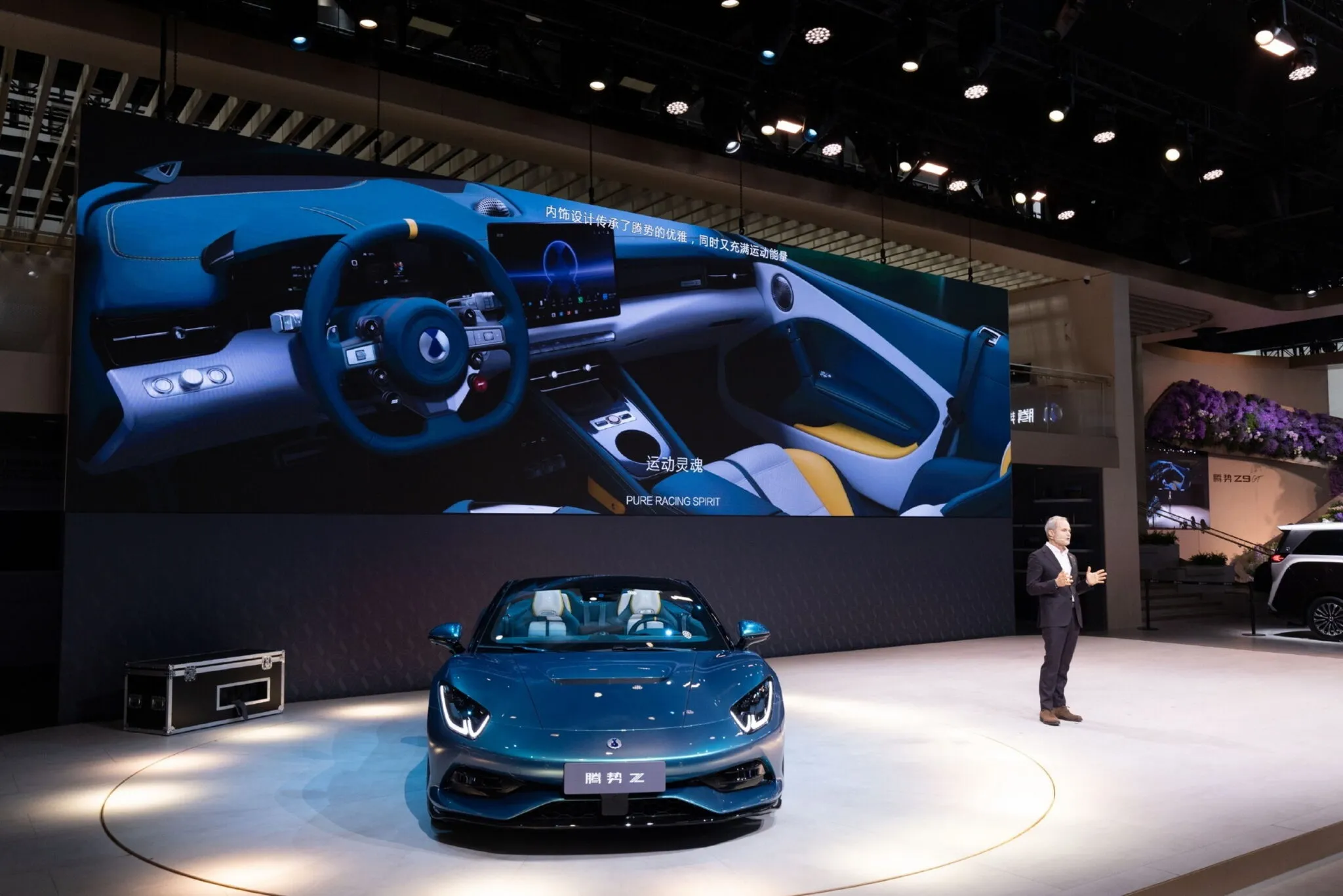 Denza-Z-Convertible-10-2048x1366