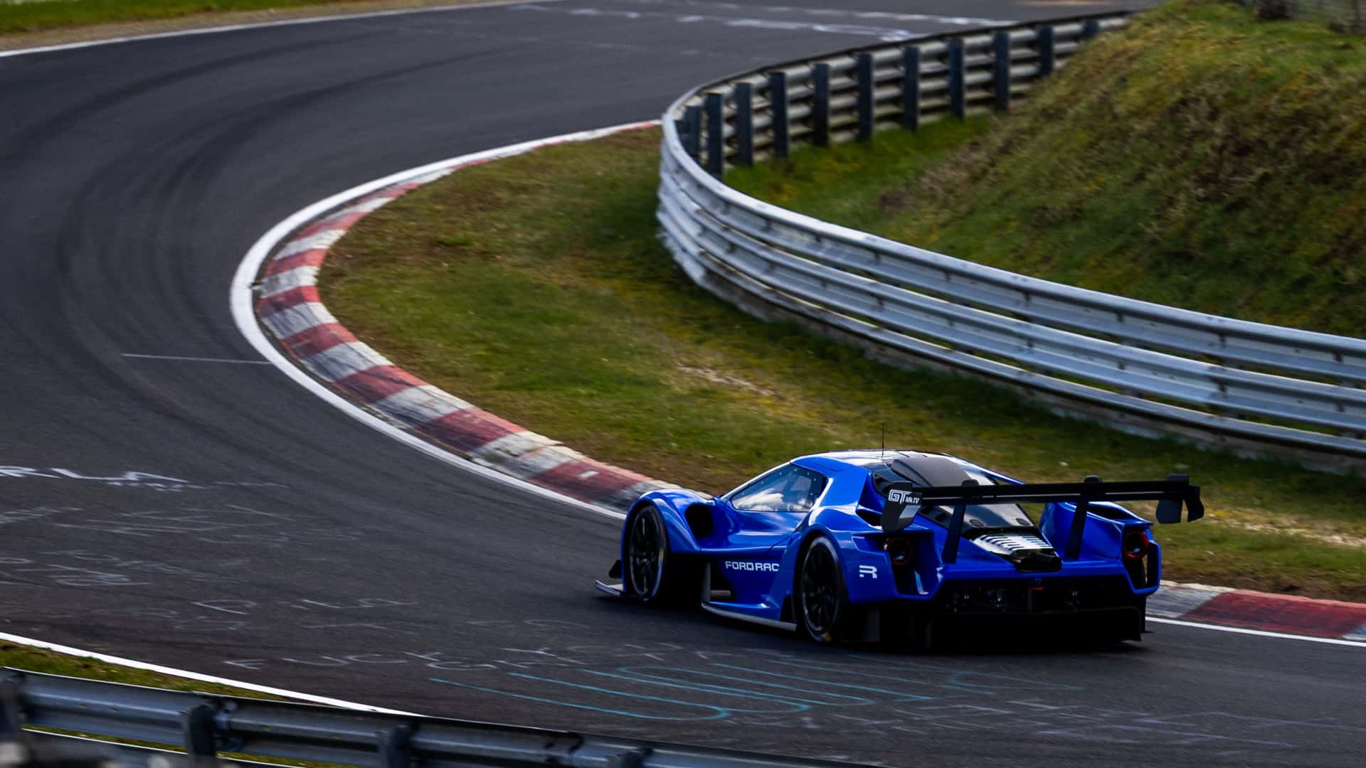 ford-gt-mk-iv-nurburgring-lap-record (1)