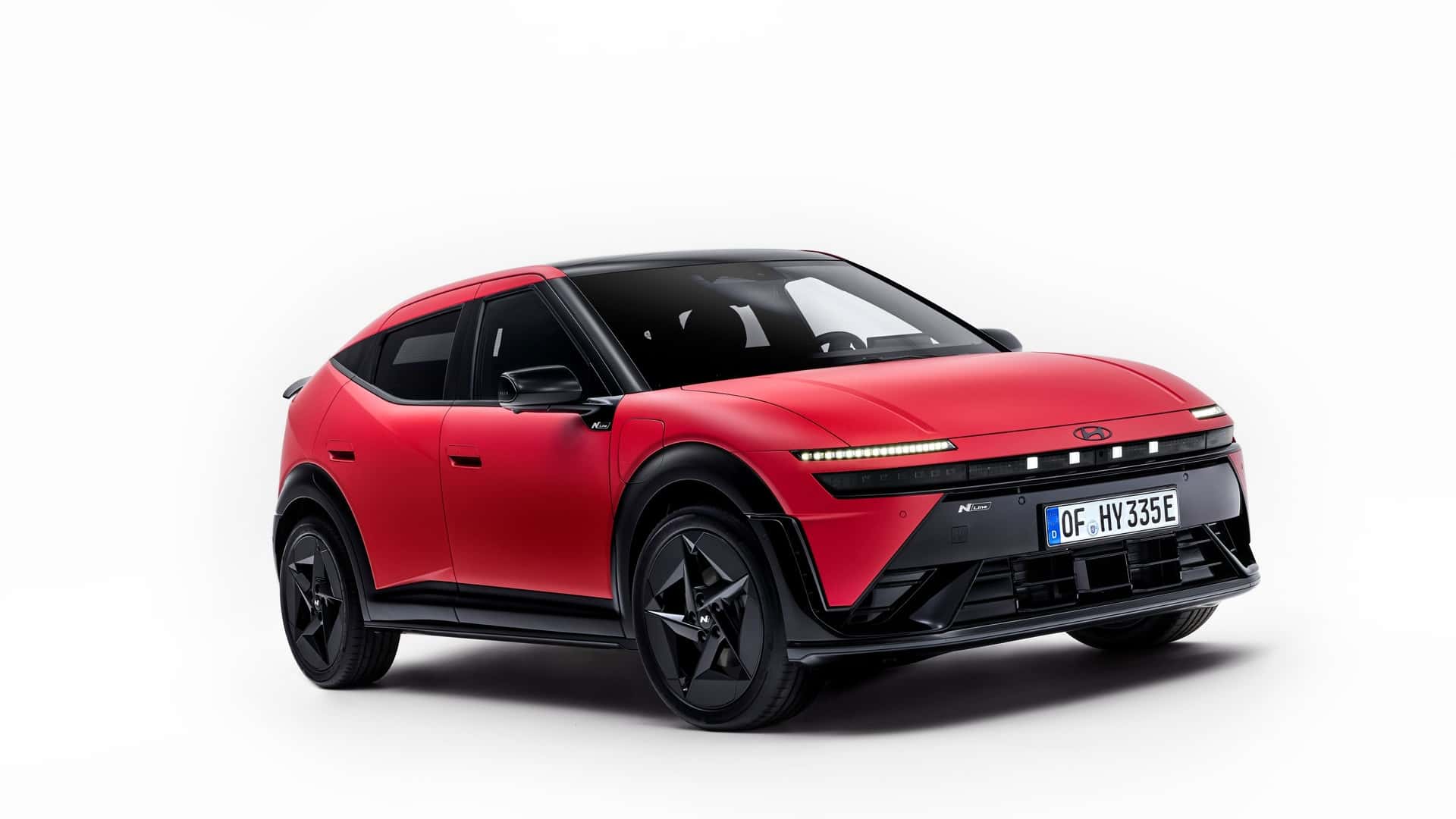 Hyundai Ioniq 3 Debuts as Compact Electric Hatch Focused on Europe