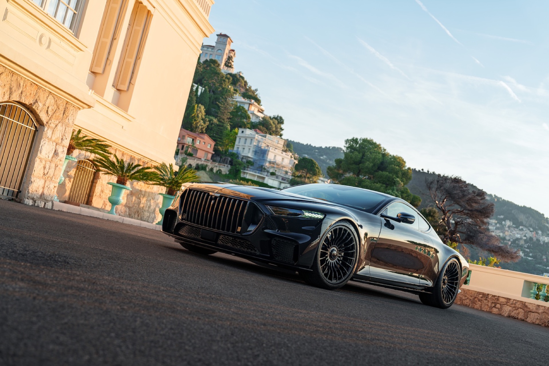 Brabus Bodo Emerges as a Theatrical 1000hp V12 Hyper GT Based on Aston Martin Vanquish