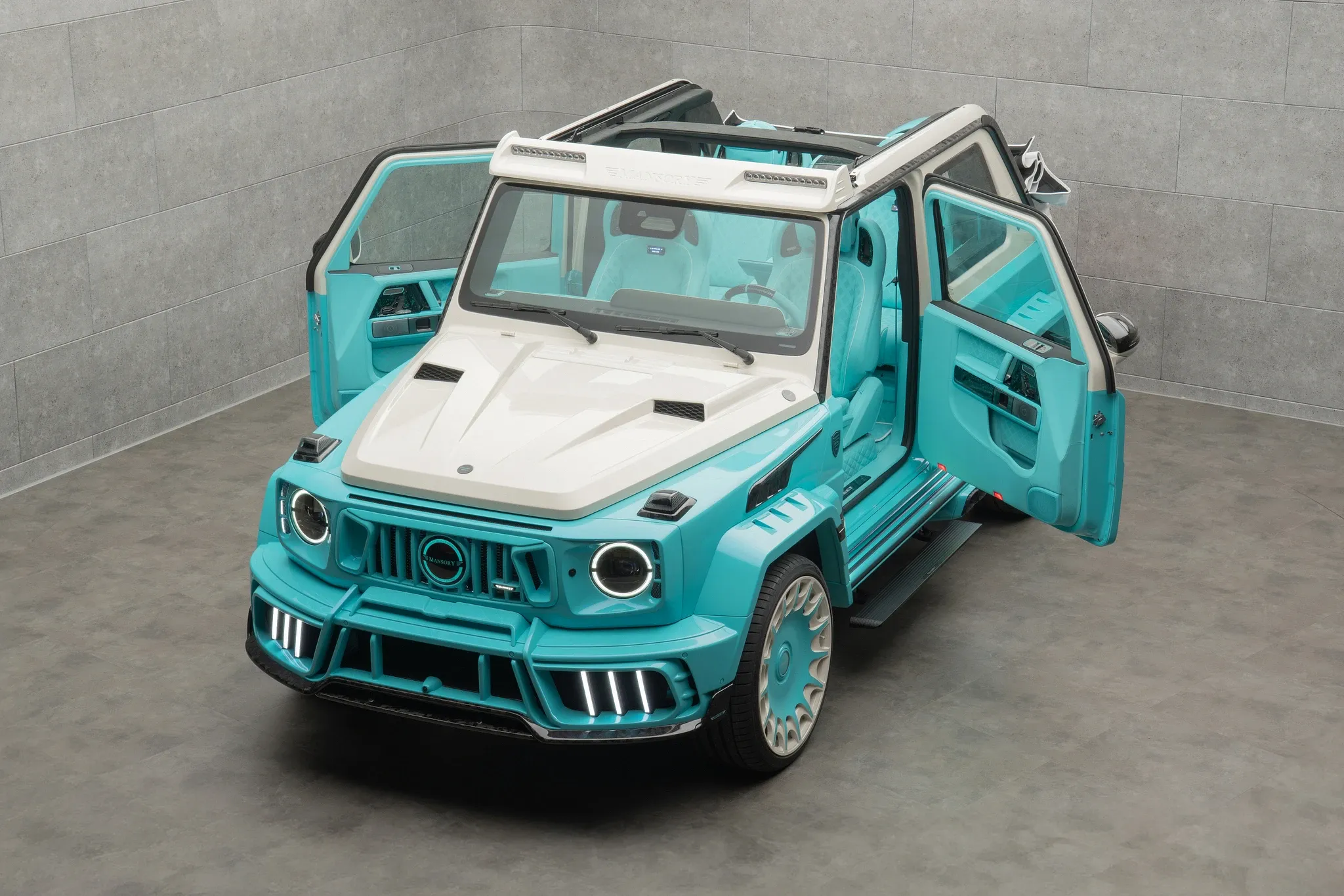 Mansory-Azure-Mercedes-G-Class-10