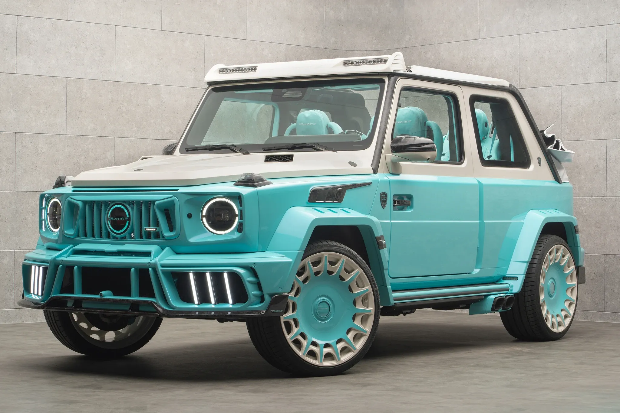 Mansory-Azure-Mercedes-G-Class-2