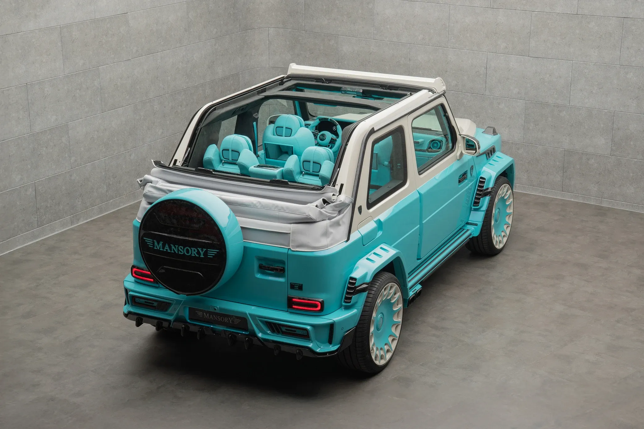 Mansory-Azure-Mercedes-G-Class-9
