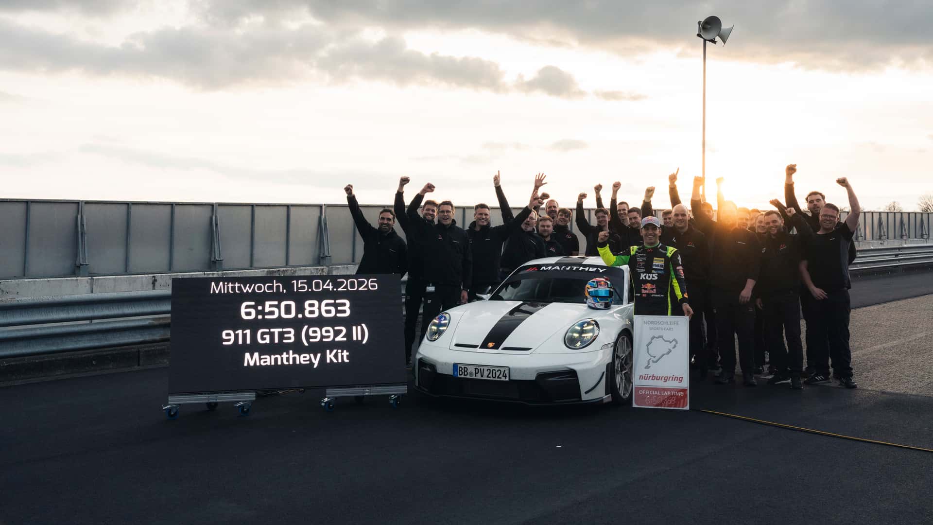 Porsche GT3 Manthey Combines 518 HP With 6:50.863 Lap Time