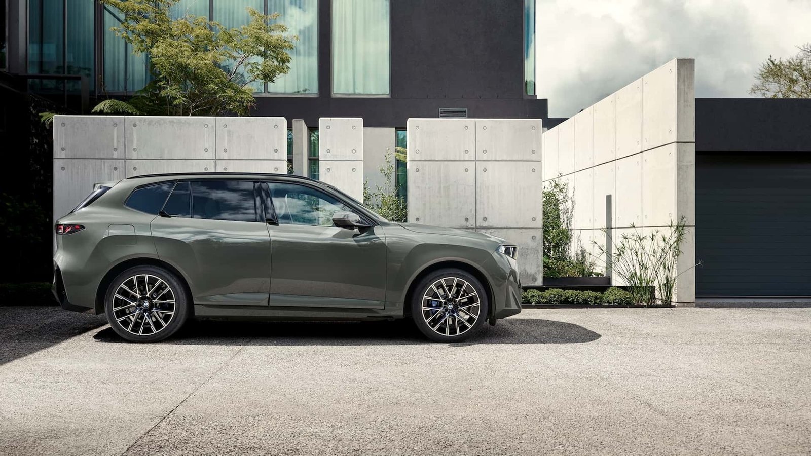 2027-bmw-ix5-60 (11)
