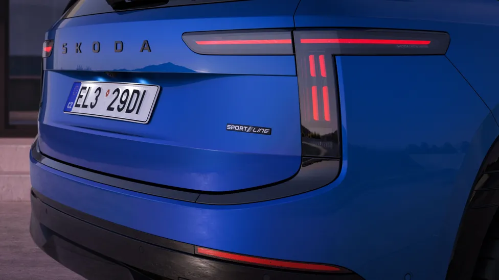 Peaq_008_Sportline_plaquette_0