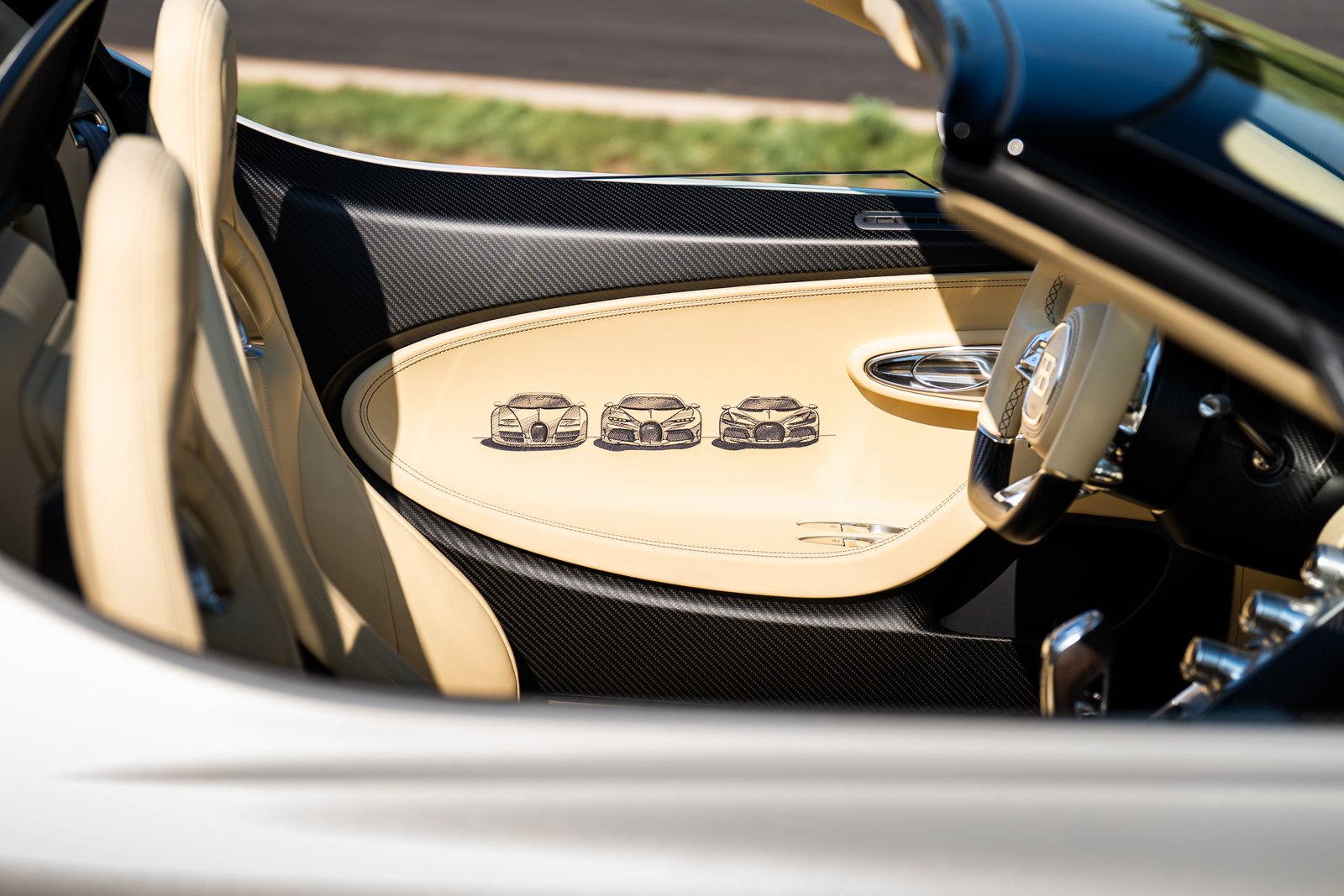 04 BUGATTI_The End of Production_W16 Mistral-exchange pic