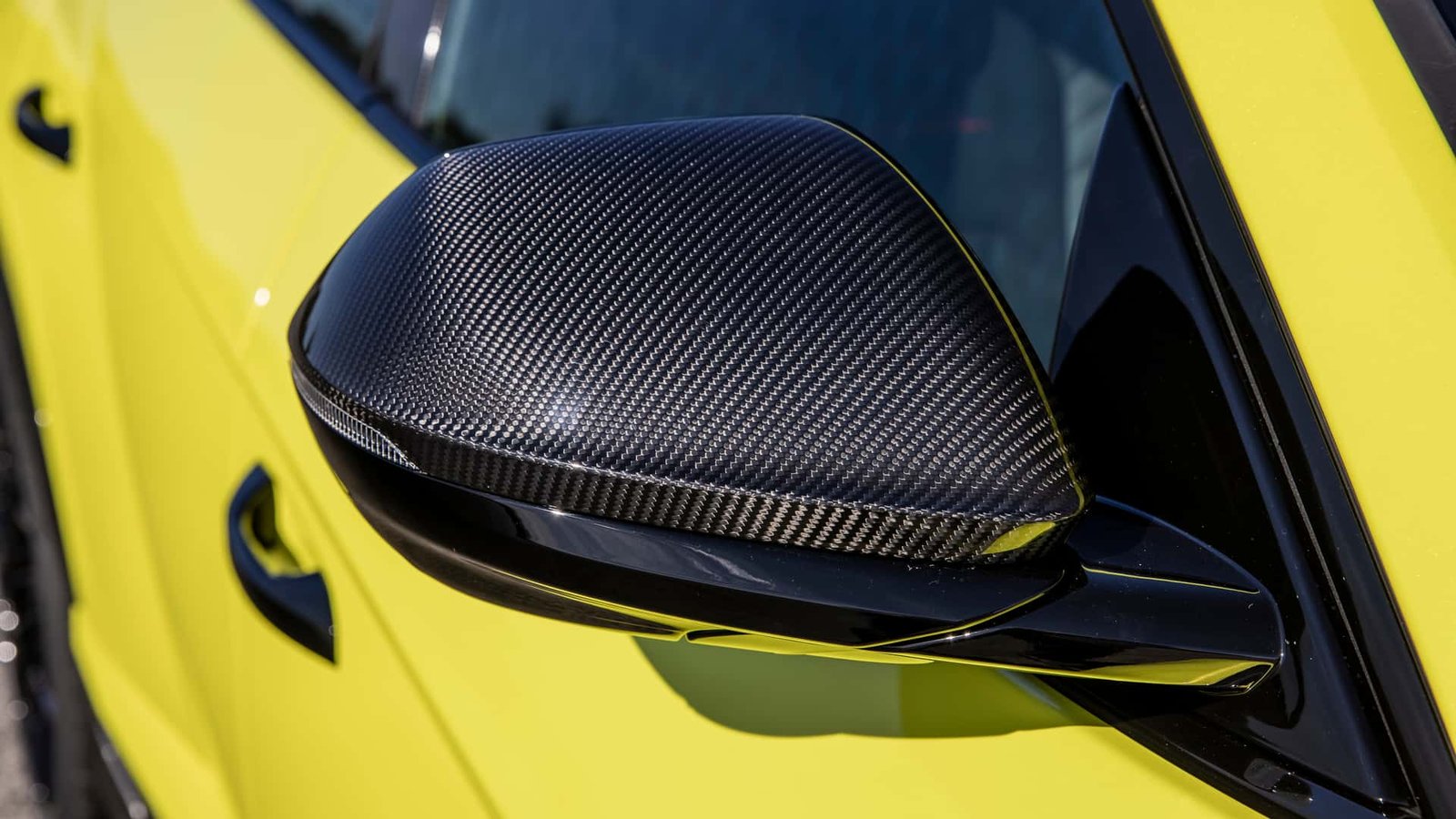 2027-lamborghini-urus-se-performante (11)