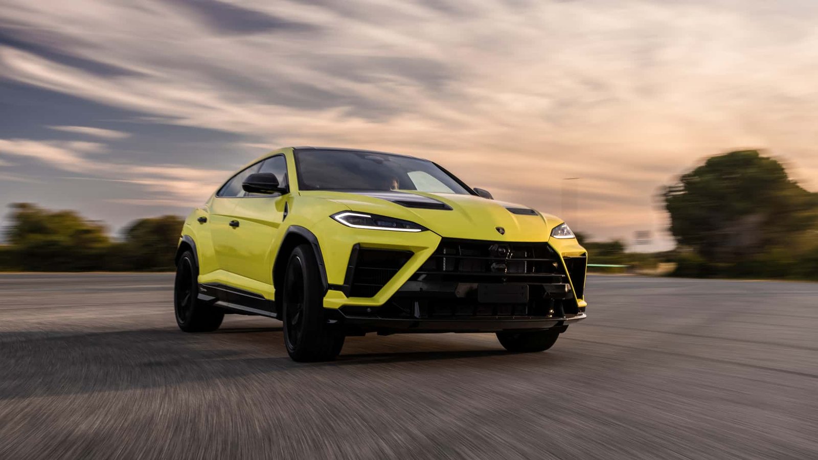 2027-lamborghini-urus-se-performante
