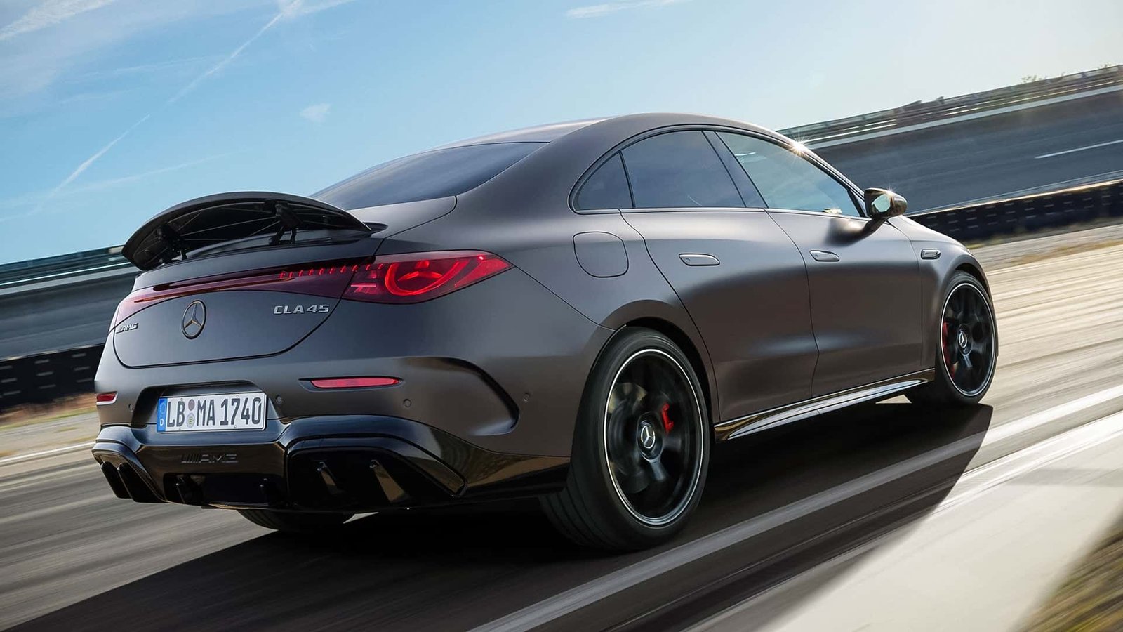 mercedes-amg-cla-45-4matic-2026 (3)