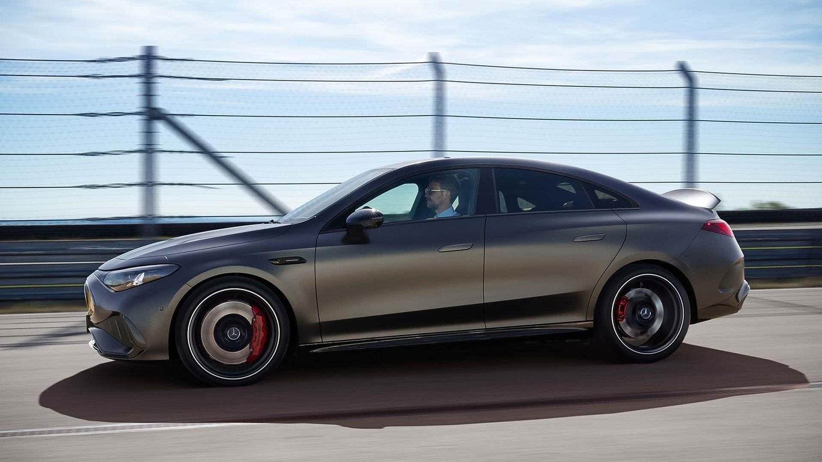 mercedes-amg-cla-45-4matic-2026 (5)