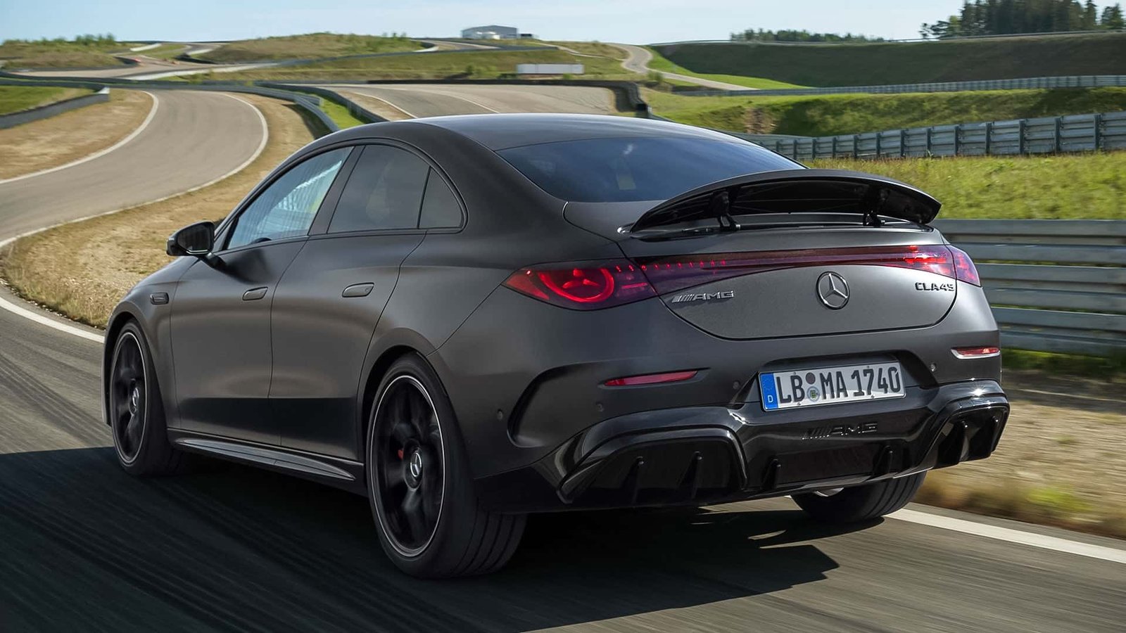 mercedes-amg-cla-45-4matic-2026 (8)