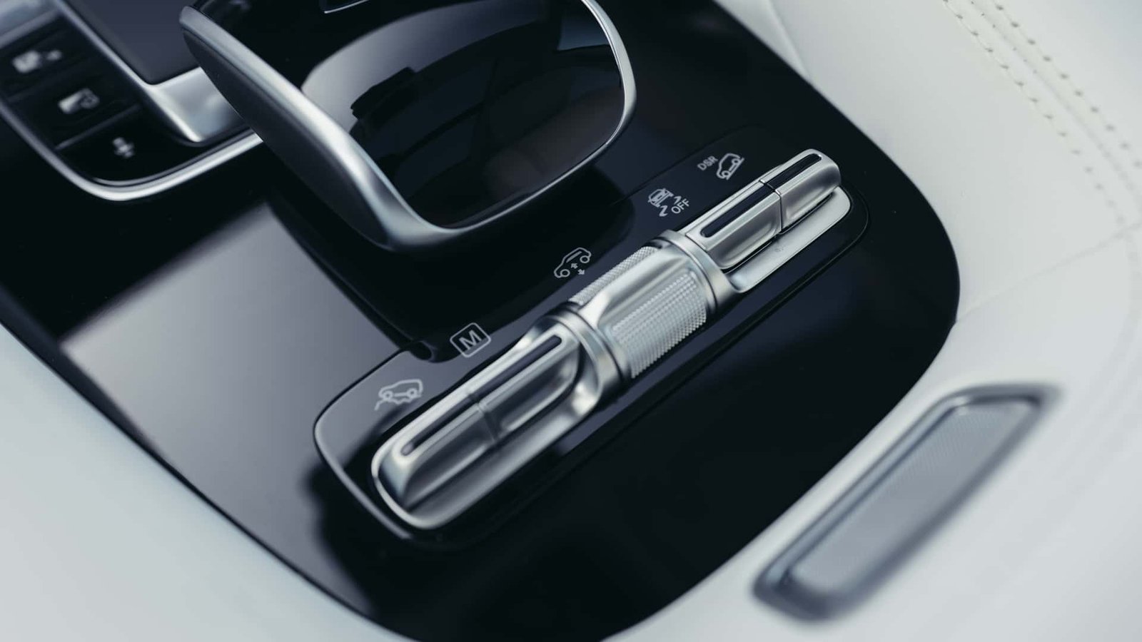 mercedes-maybach-gls-680-2026 (20)
