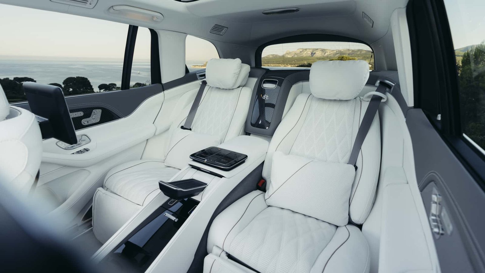 mercedes-maybach-gls-680-2026 (23)