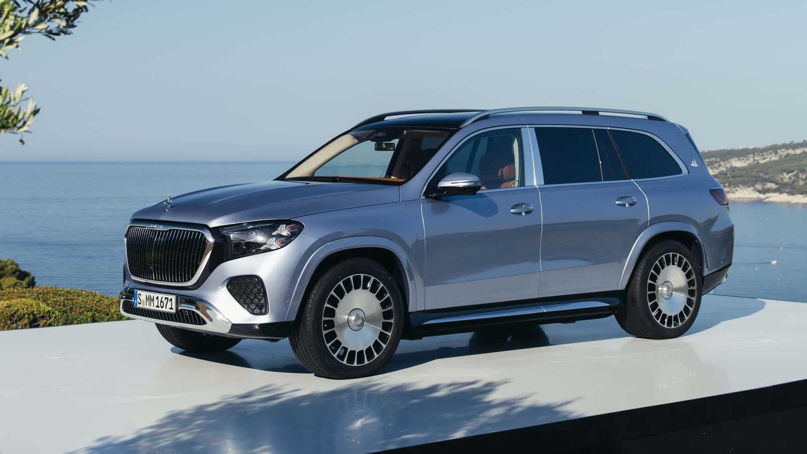 mercedes-maybach-gls-680-2026