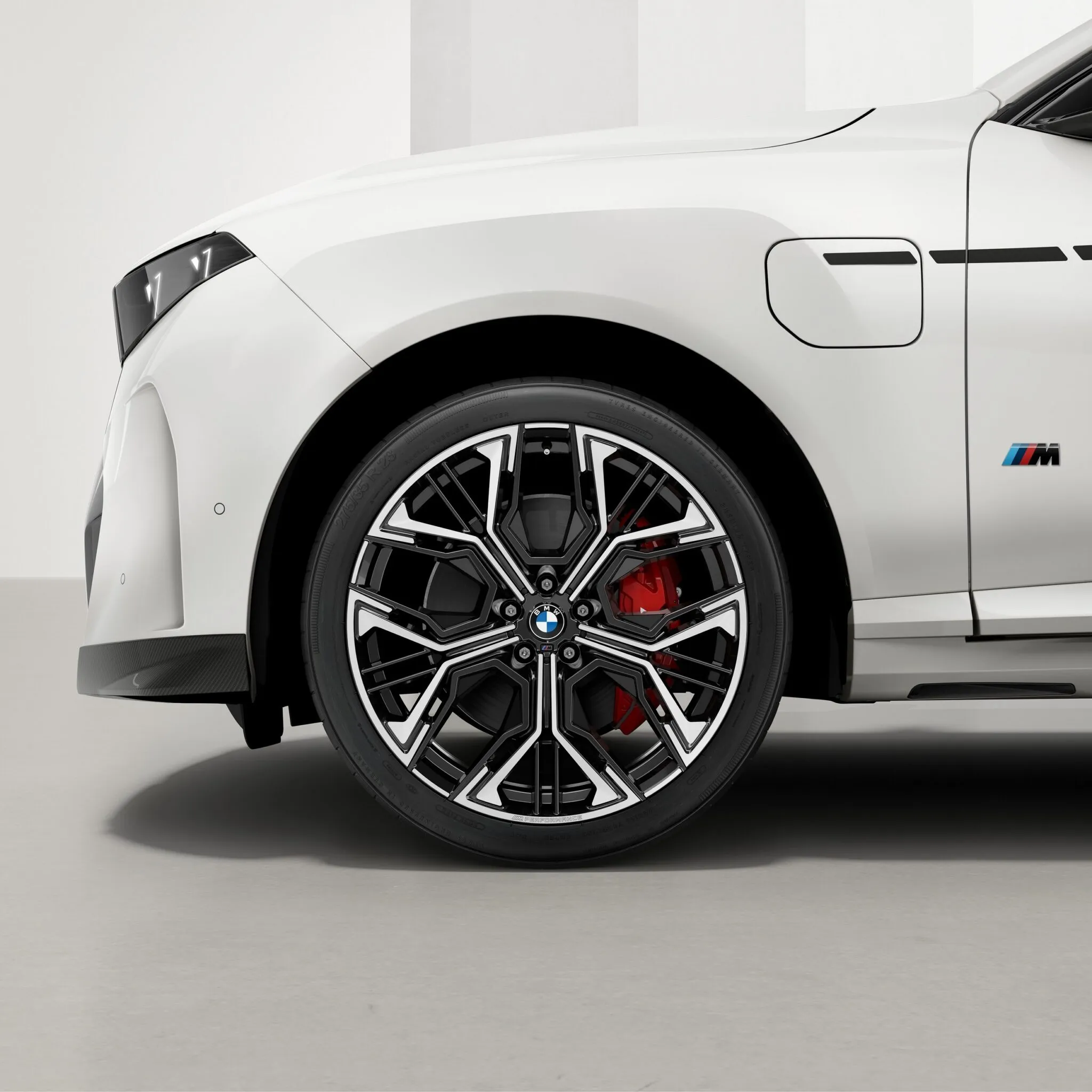 2027-BMW-X5-Accessories-914-29-2048x2048