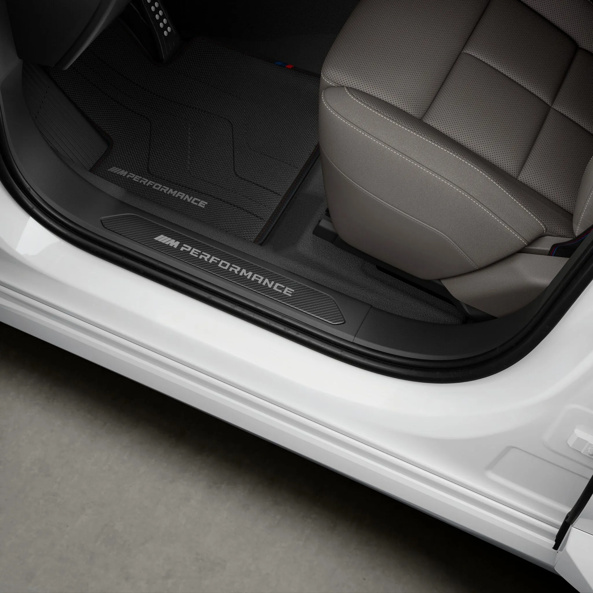2027-BMW-X5-Accessories-914-31-2048x2048