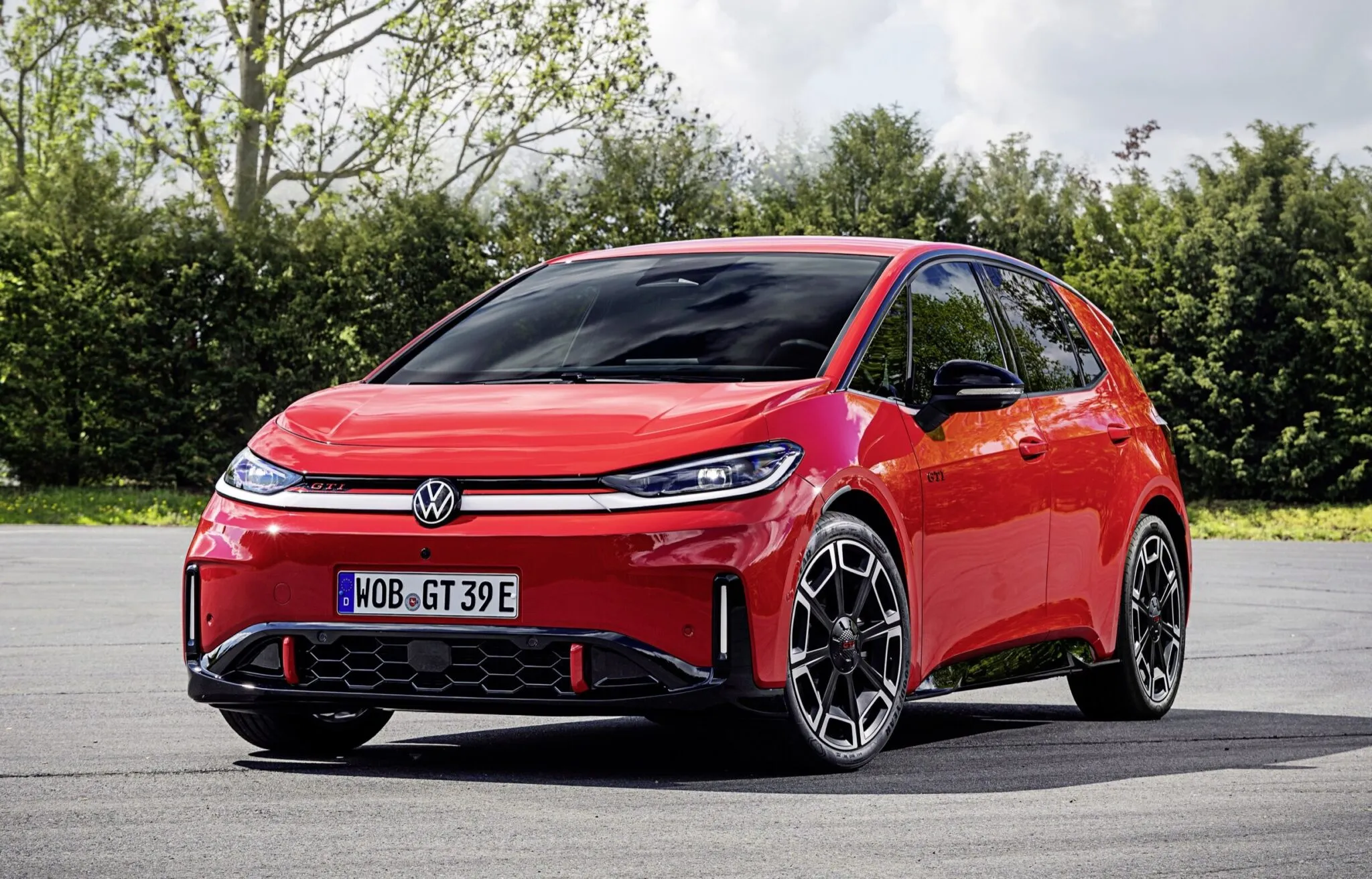 2027-VW-ID.3-GTI-Sep1526-00013-2048x1312